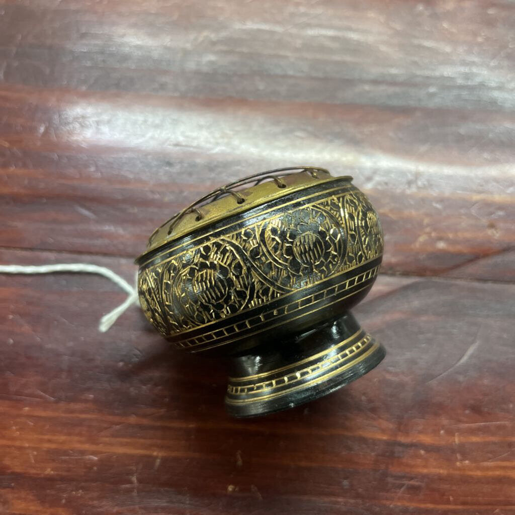 BLACK & BRASS INCENSE BURNER-Thriftique Marketplace