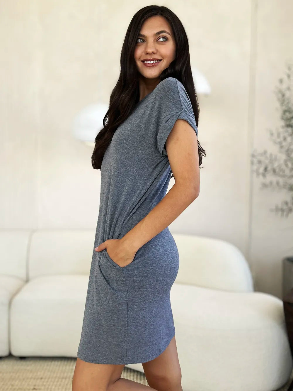 BASIC BAE FULL SIZE ROUND NECK SHORT SLEEVE DRESS WITH POCKETS