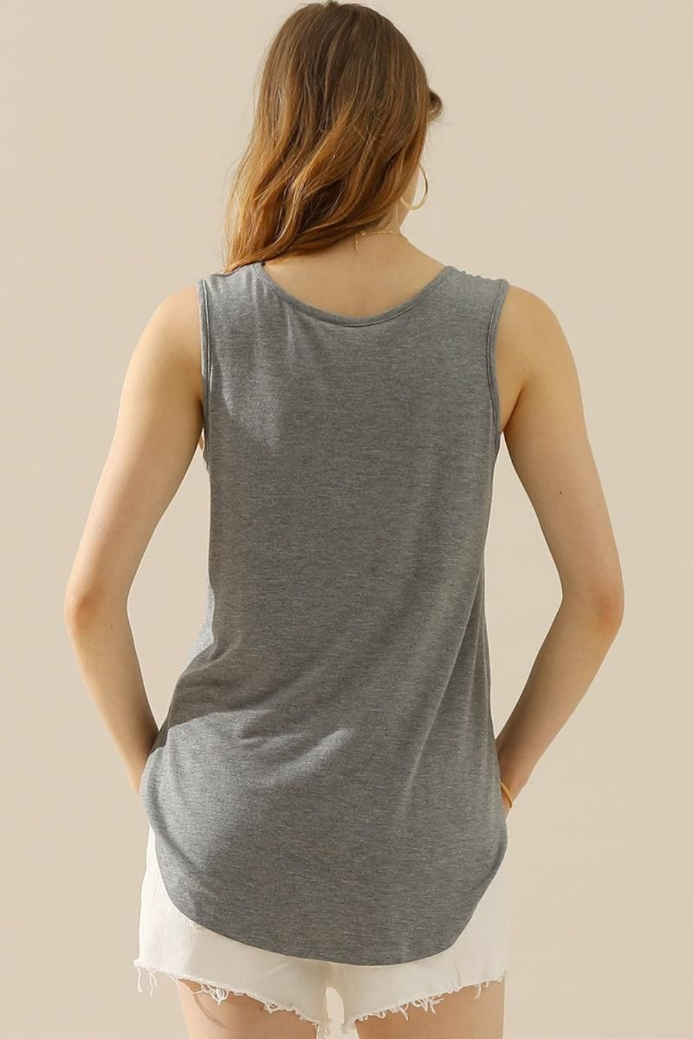 NINEXIS FULL SIZE V-NECK CURVED HEM TANK