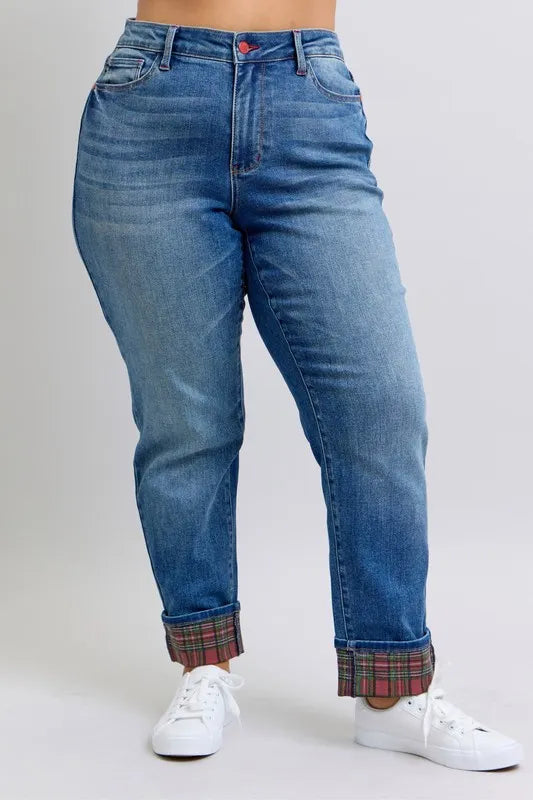 JUDY BLUE FULL SIZE MR PLAID PRINT CUFF BF JEANS PLUS SIZE