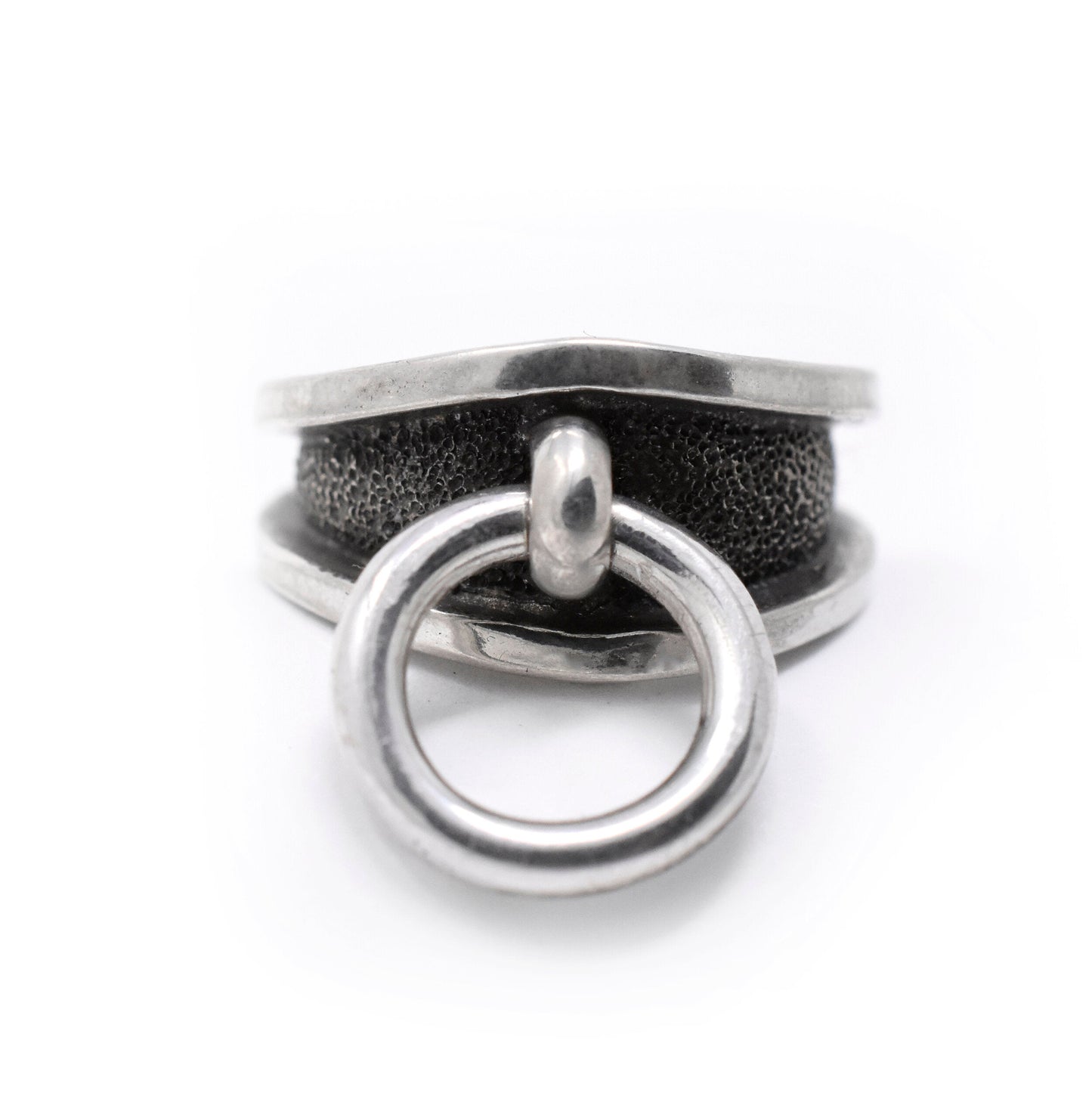 TETHER RING