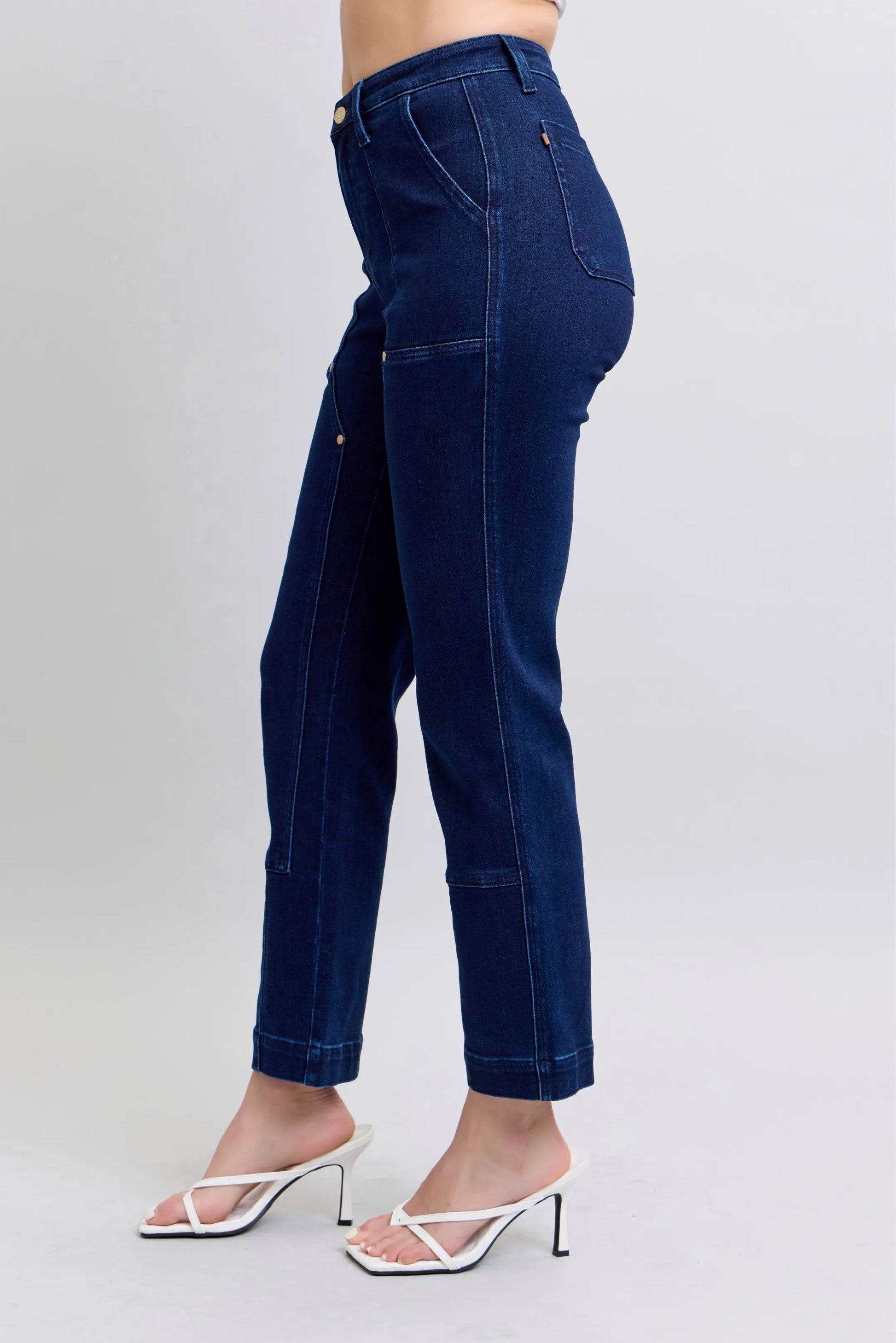 JUDY BLUE FULL SIZE HW WORK WEAR KNEE PATCH STRAIGHT JEANS PLUS SIZE