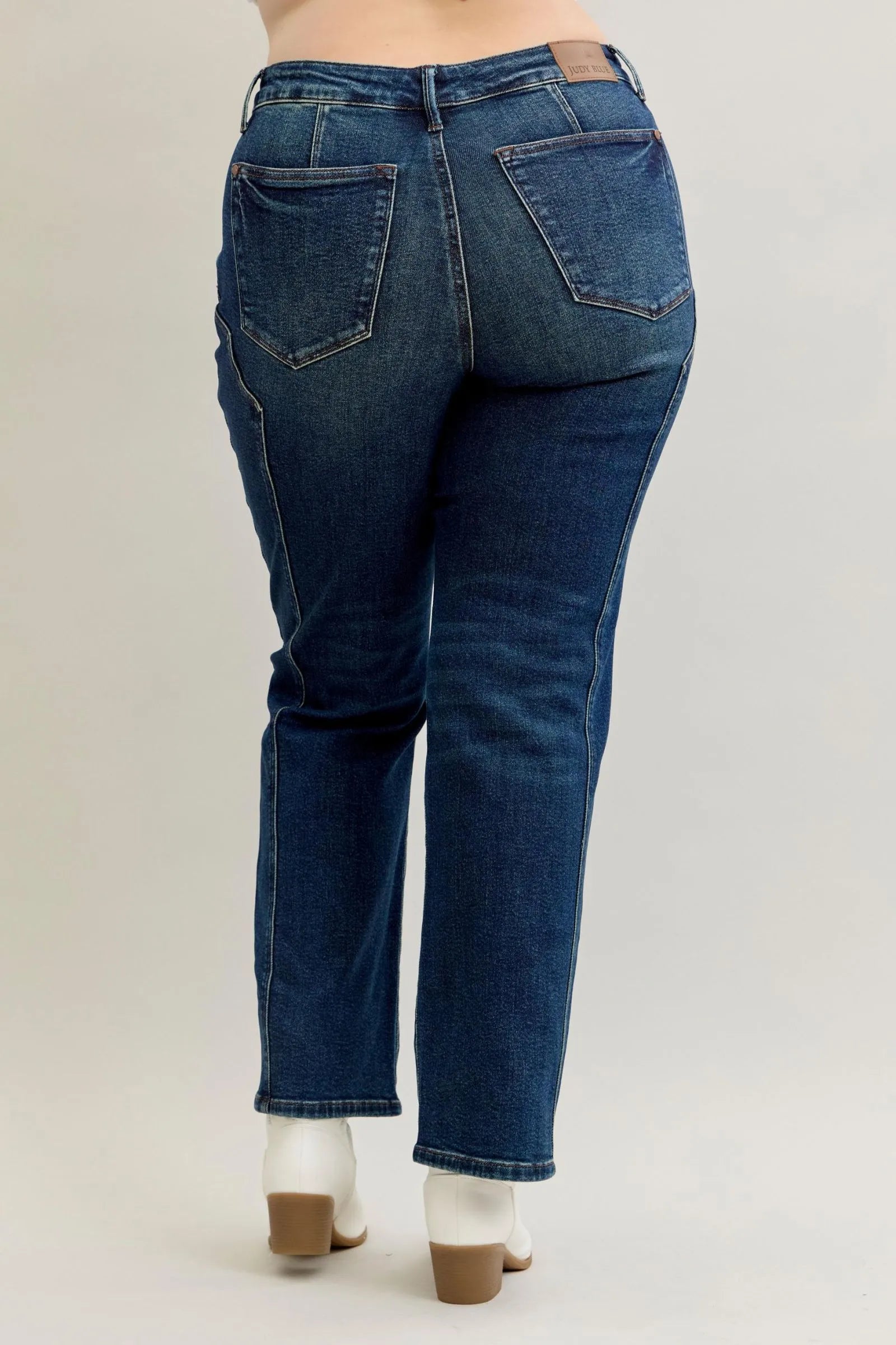 JUDY BLUE FULL SIZE SEAM DETAIL STRAIGHT LEG JEANS PLUS SIZE