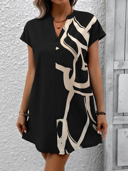 IVY LANE PRINTED NOTCHED SHORT SLEEVE DRESS