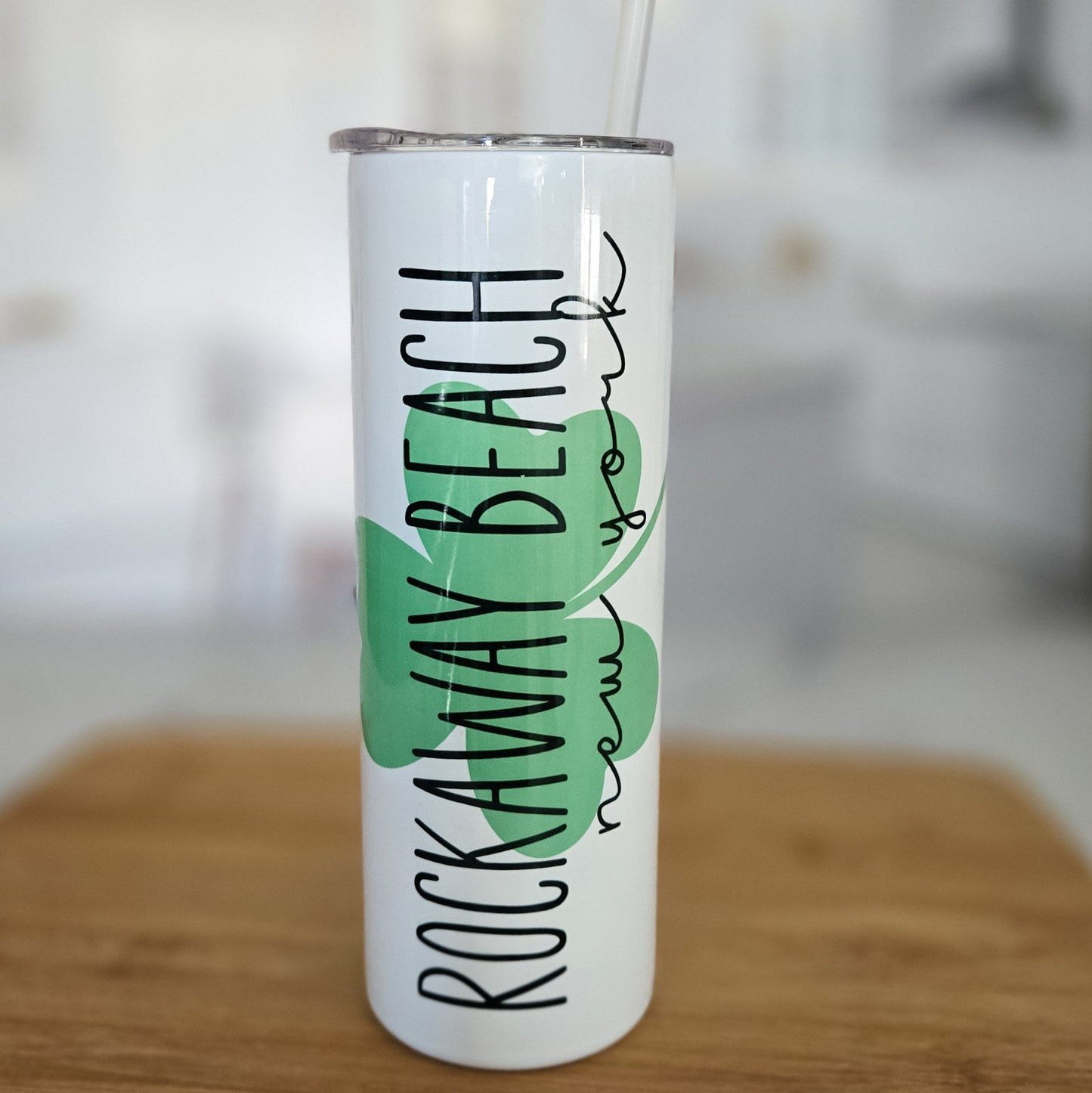 ST. PATRICK'S DAY HEART SHAMROCK CUSTOM WATER BOTTLE