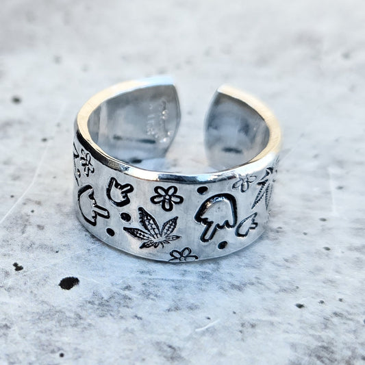 HEMP LEAF MIDDLE FINGER RING