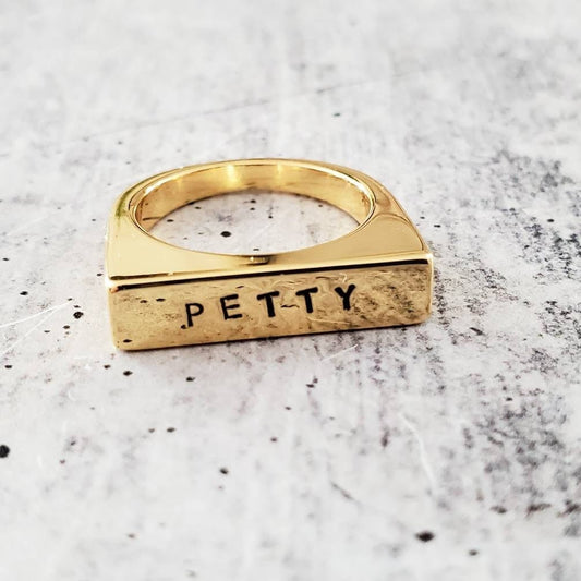 PETTY GOLD OR SILVER FLAT TOP RING
