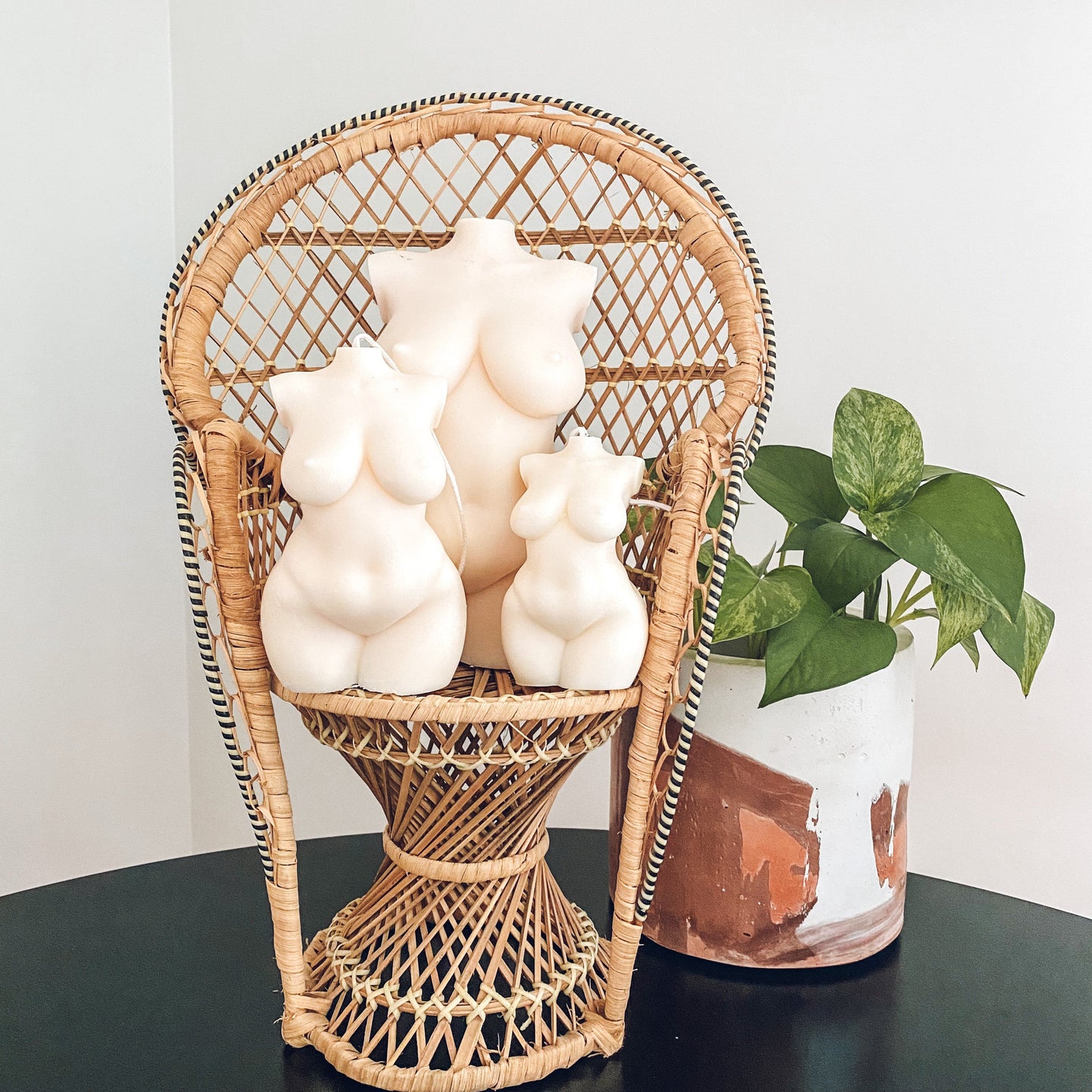 GAIA GODDESS CANDLE