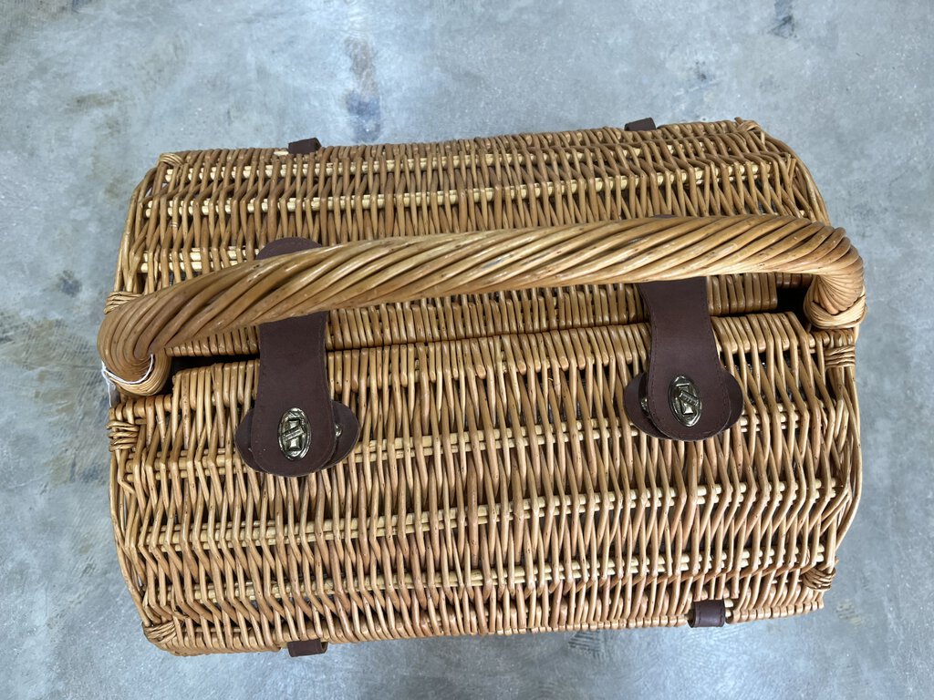 LARGE PICNIC BASKET WITH STRAPS-Thriftique Marketplace