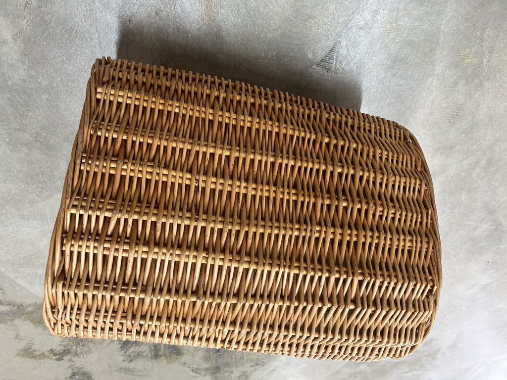 LARGE PICNIC BASKET WITH STRAPS-Thriftique Marketplace