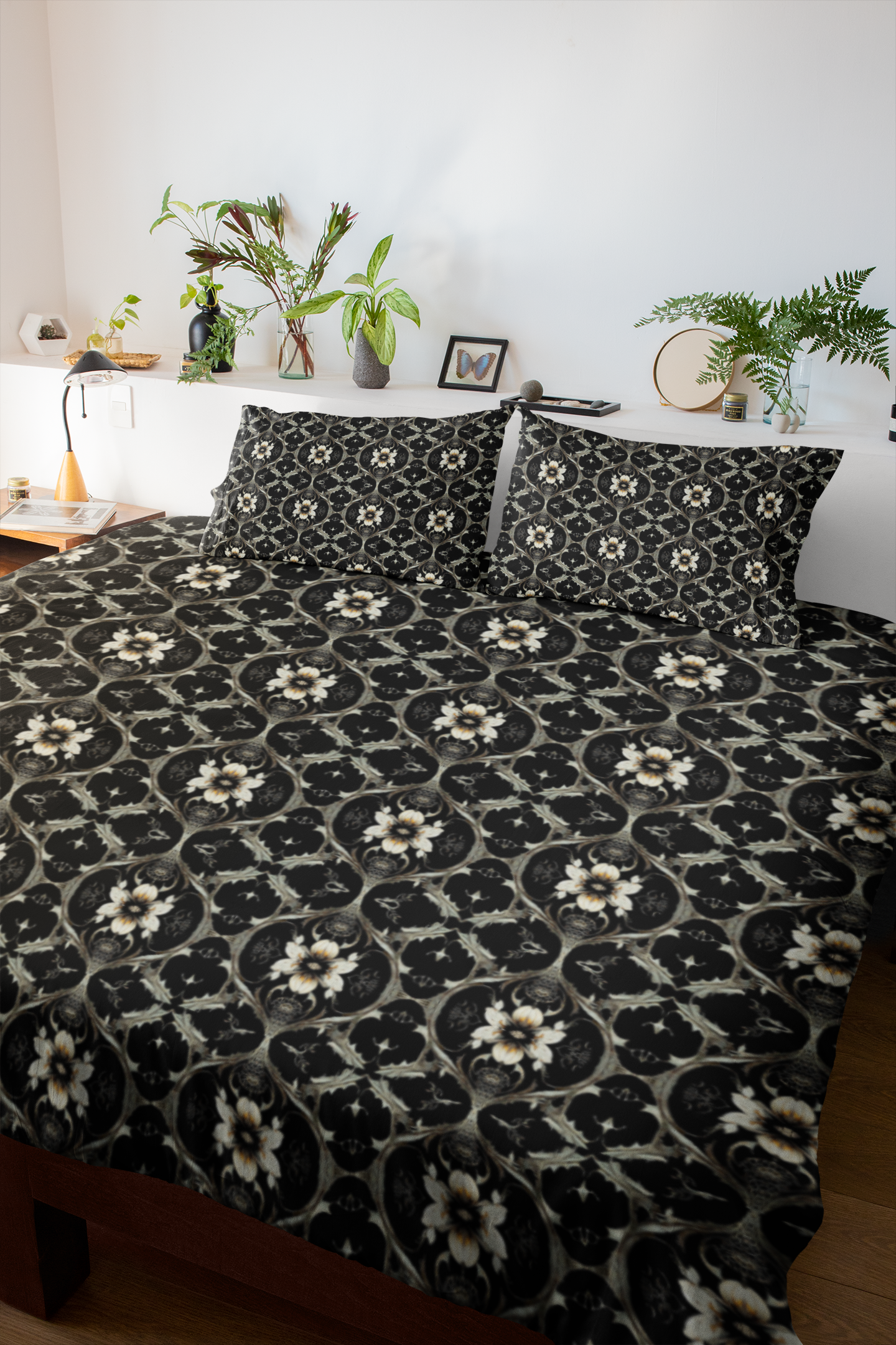 THORN GARDEN MICROFIBER DUVET COVER