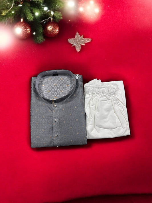 TRADITIONAL MEN'S GRAY COLOR SILK KURTA PAJAMA SET – ETHNIC WEAR- 6916