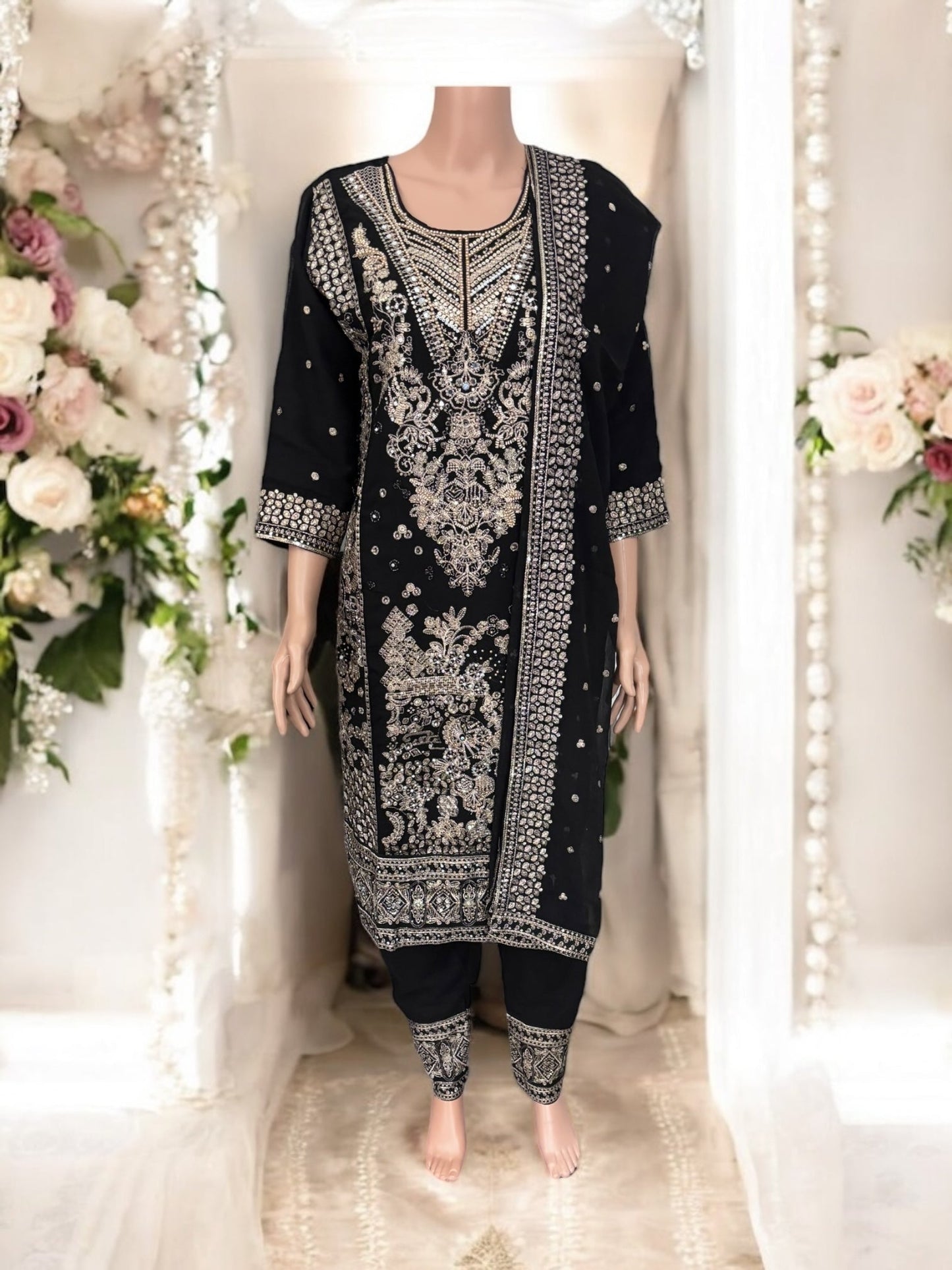 BLACK TRADITIONAL DESIGNER SALWAR KAMEEZ SUIT - ETHNIC WEAR FOR WOMEN - 212