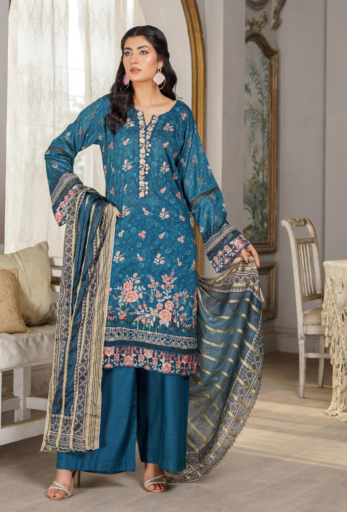 MUNIRA DESIGNER- TRADITIONAL SALWAR KAMEEZ SET - ETHNIC WEAR FOR WOMEN-06