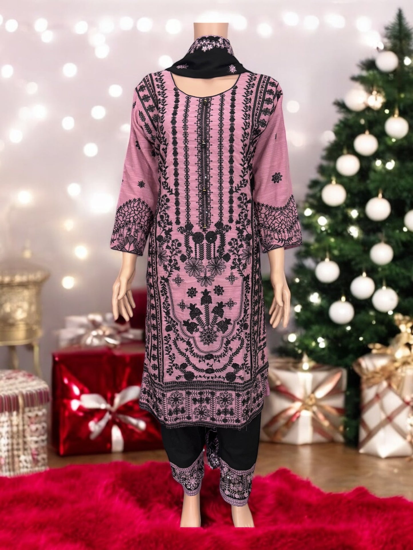 TRADITIONAL DESIGNER SALWAR KAMEEZ SUIT - ETHNIC WEAR FOR WOMEN - 220
