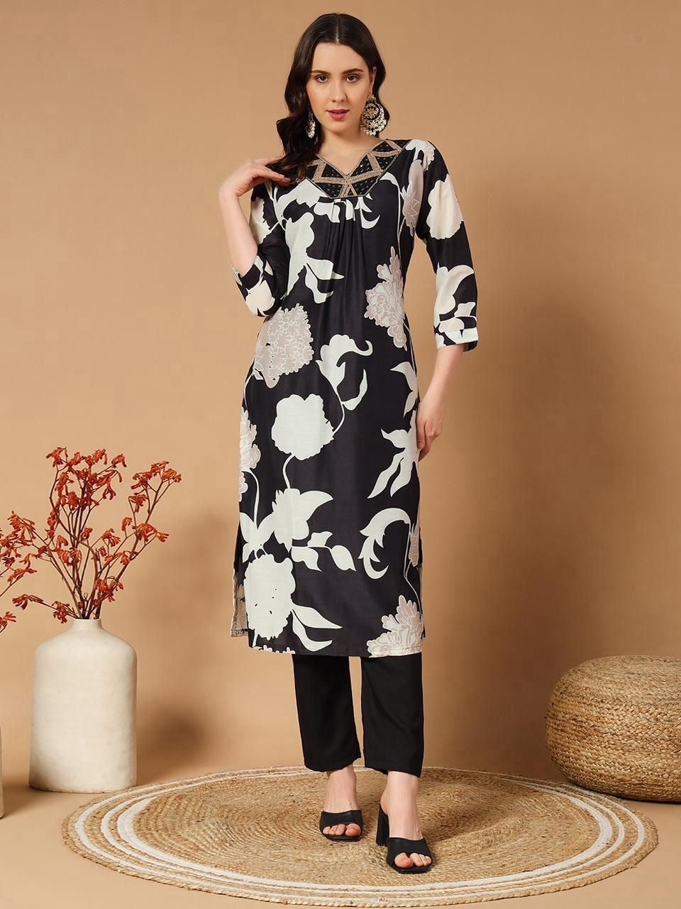TRADITIONAL KURTI SET – ETHNIC WEAR FOR WOMEN- JU09