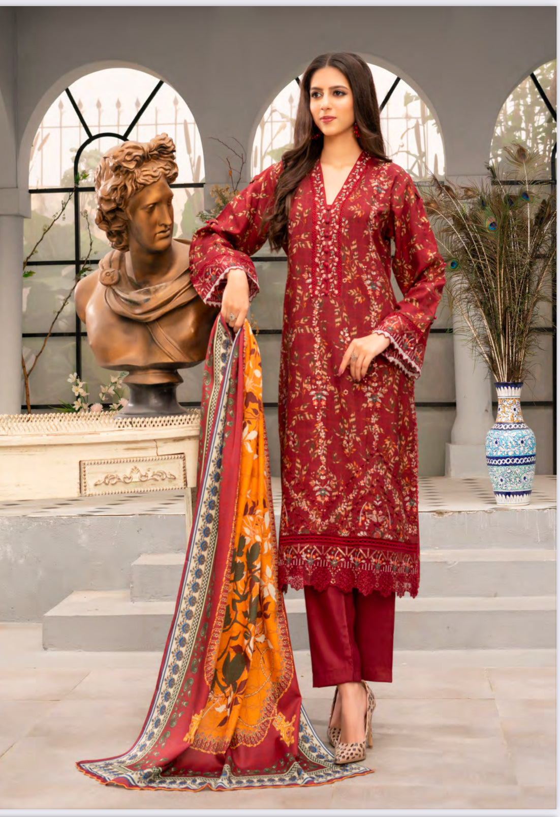 TRADITIONAL PAKISTANI SALWAR KAMEEZ – ETHNIC WEAR FOR WOMEN-08