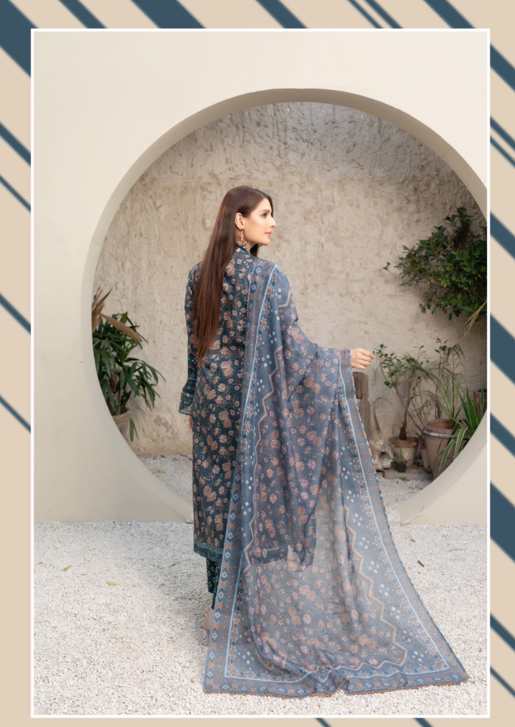 TRADITIONAL PAKISTANI SALWAR KAMEEZ – ETHNIC WEAR FOR WOMEN-259