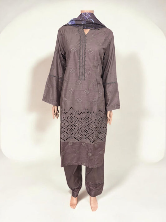 TRADITIONAL PAKISTANI SALWAR KAMEEZ – ETHNIC WEAR FOR WOMEN-271