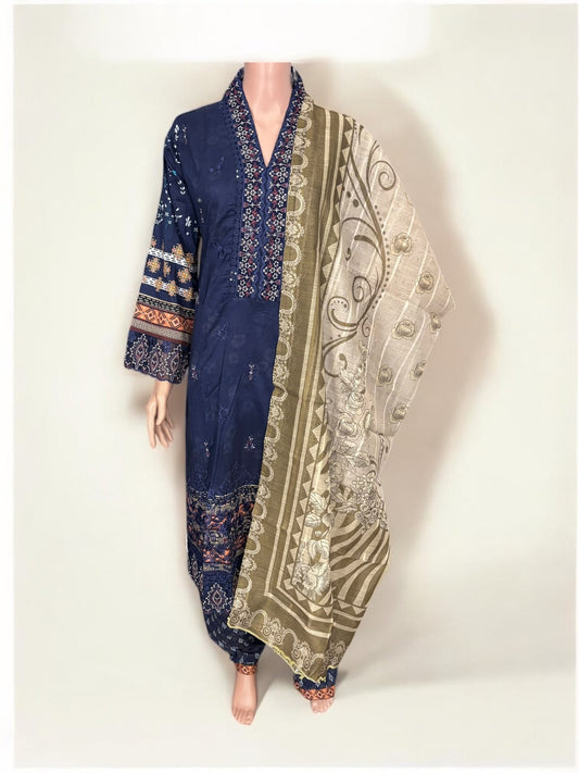TRADITIONAL PAKISTANI SALWAR KAMEEZ – ETHNIC WEAR FOR WOMEN-275