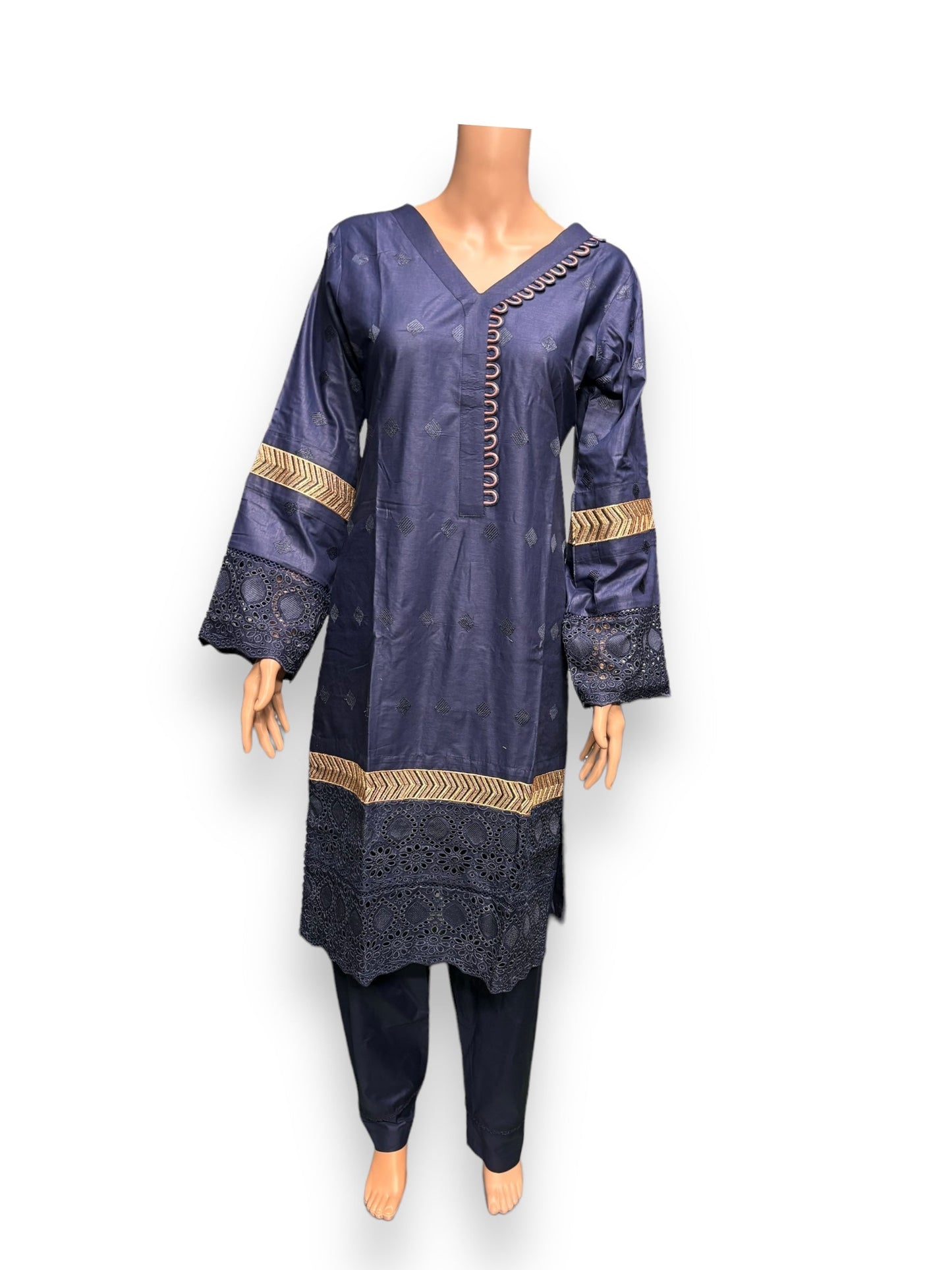 TRADITIONAL SALWAR KAMEEZ SET-ETHNIC WEAR FOR WOMEN - 209