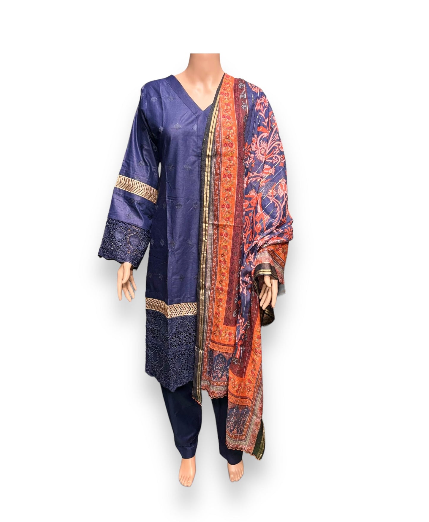 TRADITIONAL SALWAR KAMEEZ SET-ETHNIC WEAR FOR WOMEN - 209