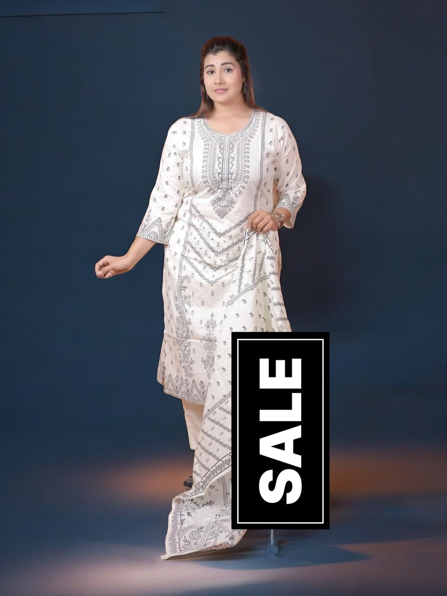 TRADITIONAL SALWAR KAMEEZ SET – ETHNIC WEAR FOR WOMEN- JU05