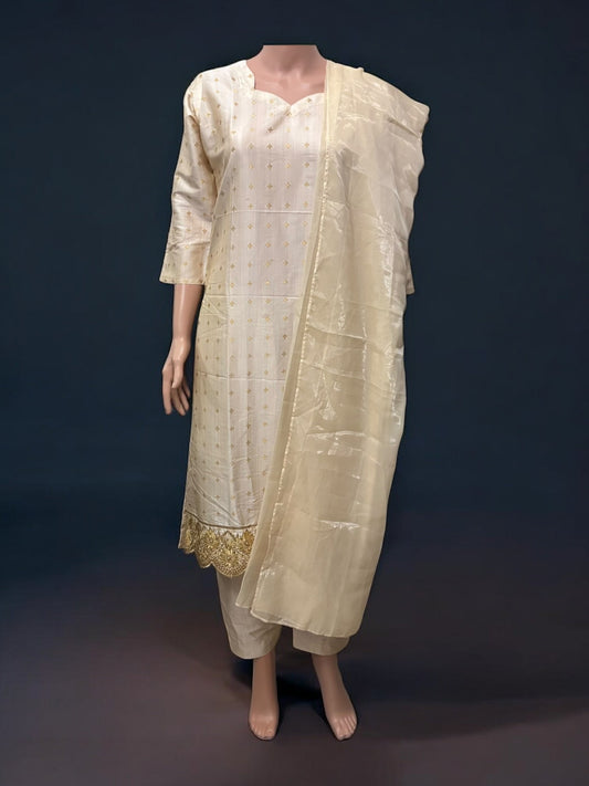 TRADITIONAL SALWAR KAMEEZ SET – ETHNIC WEAR FOR WOMEN- S18