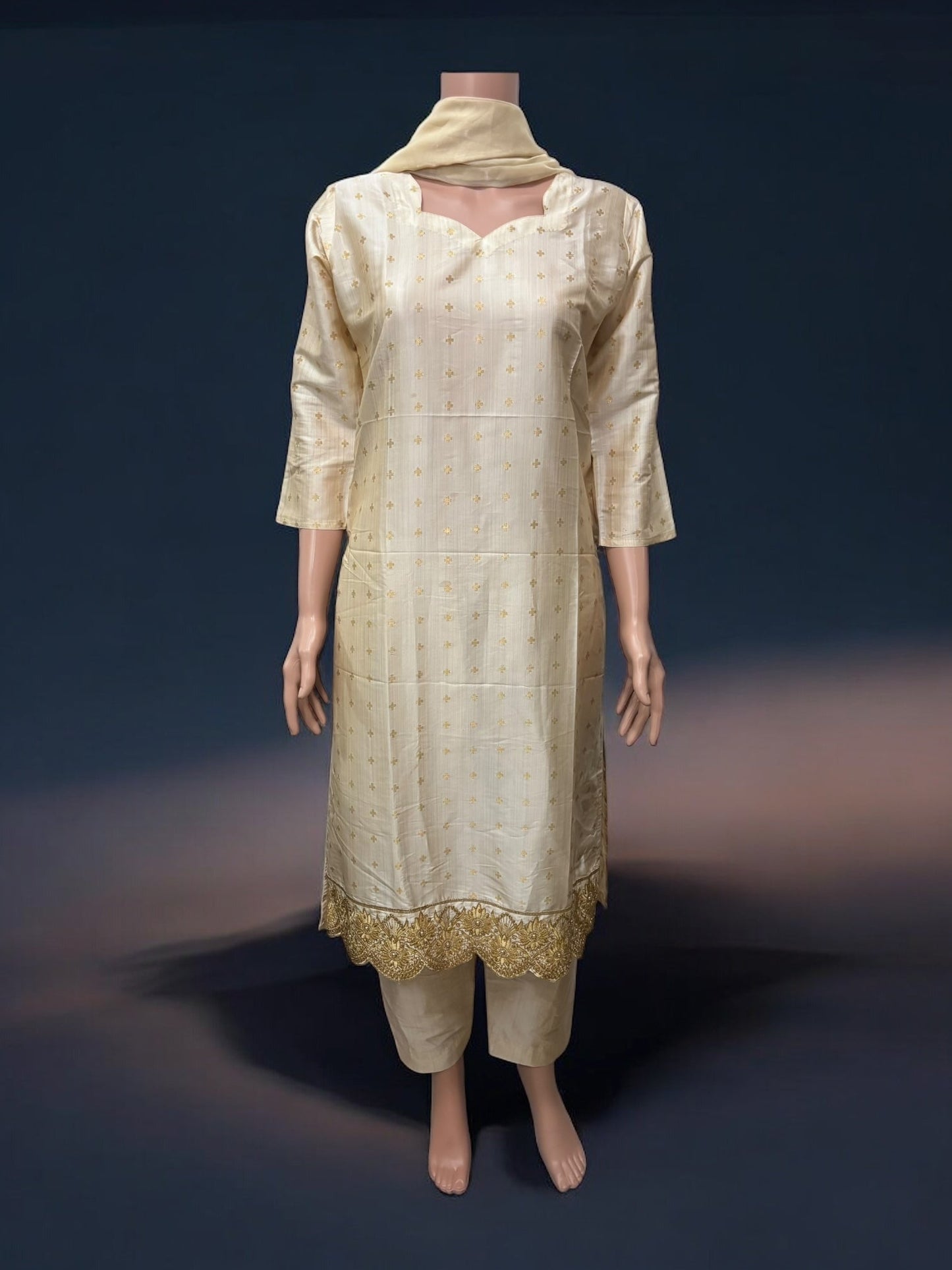 TRADITIONAL SALWAR KAMEEZ SET – ETHNIC WEAR FOR WOMEN- S18