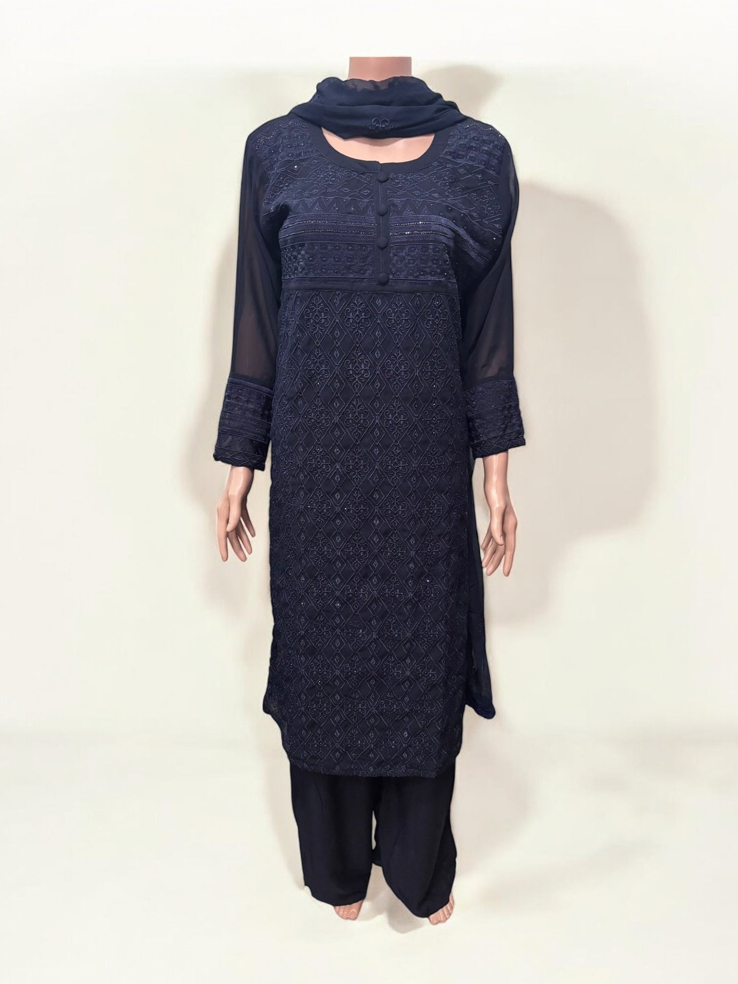 TRADITIONAL SALWAR KAMEEZ SET – ETHNIC WEAR FOR WOMEN- S21
