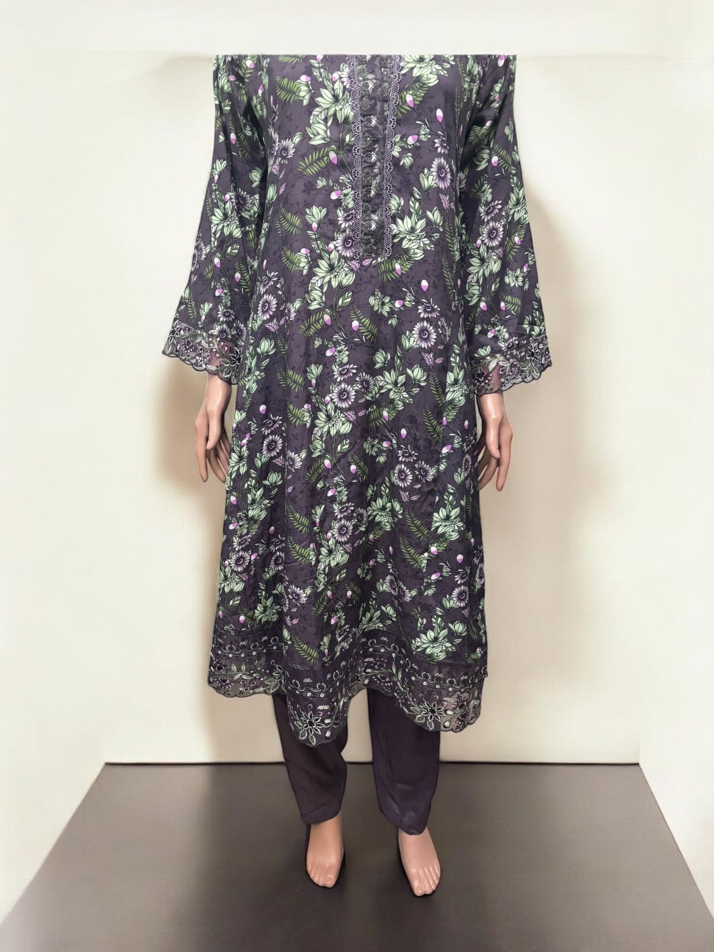 TRADITIONAL SALWAR KAMEEZ SET – ETHNIC WEAR FOR WOMEN- S27