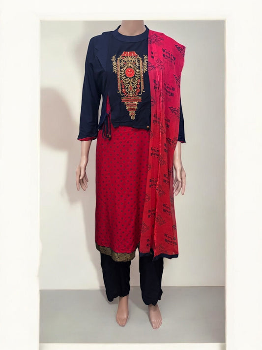 TRADITIONAL SALWAR KAMEEZ SET – ETHNIC WEAR FOR WOMEN- S29