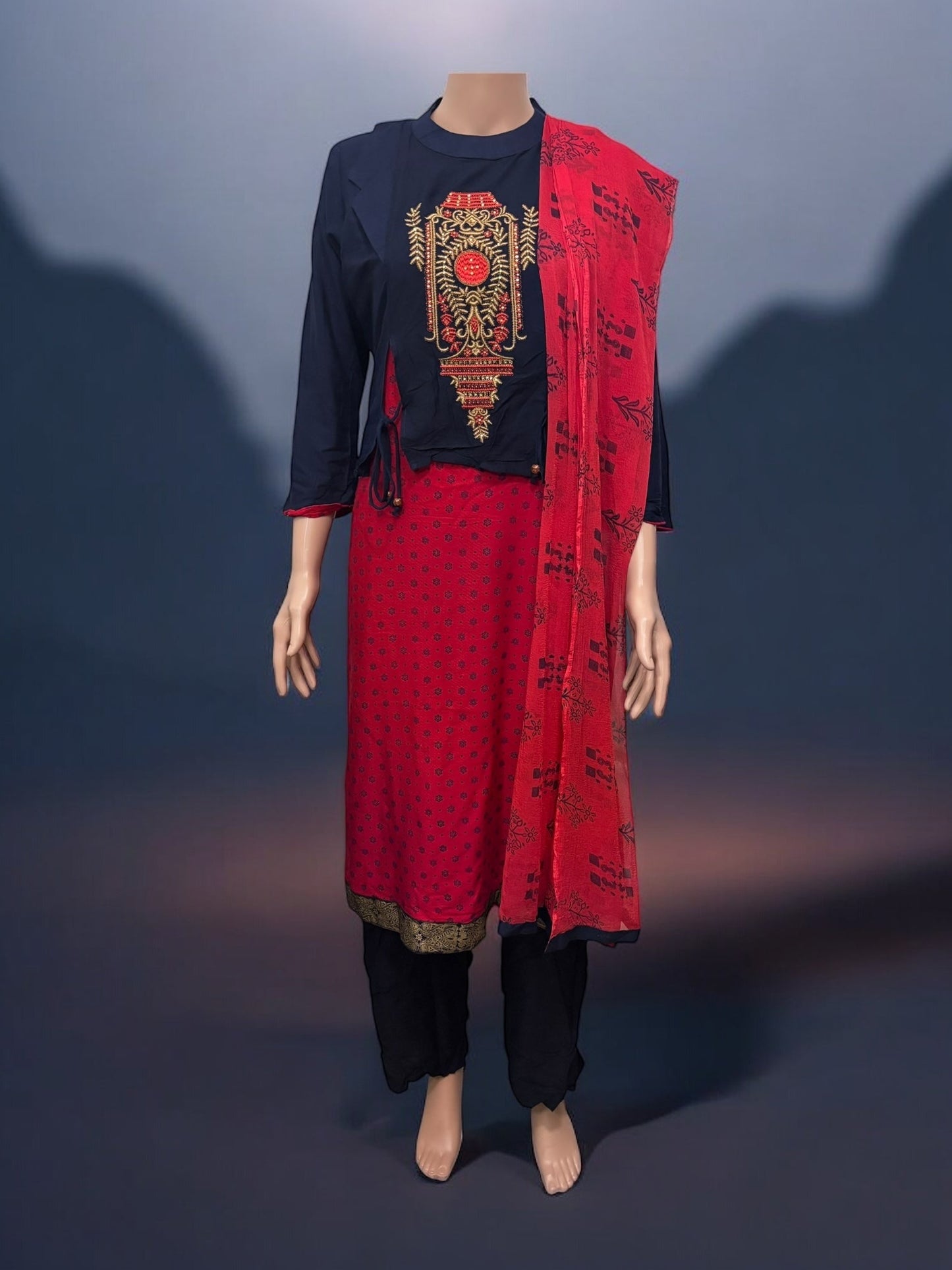 TRADITIONAL SALWAR KAMEEZ SET – ETHNIC WEAR FOR WOMEN- S29