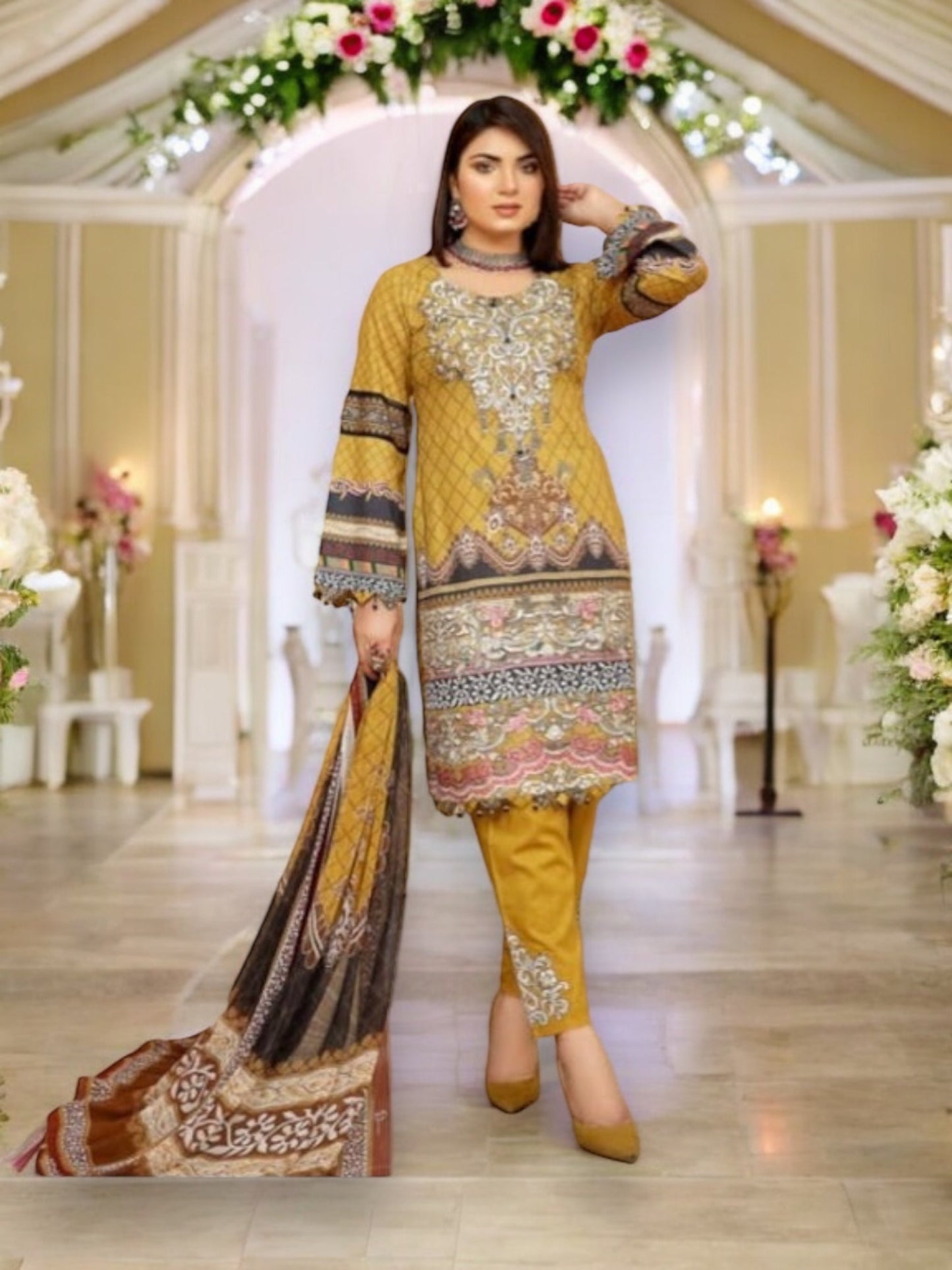 TRADITIONAL SONI BRAND PAKISTANI DRESS-ETHNIC WEAR FOR WOMEN-01