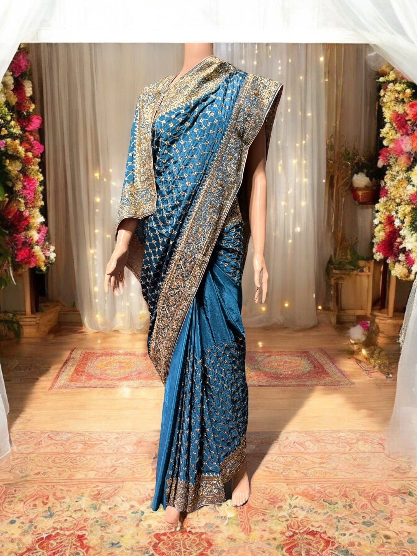 SUBLIME SIMPLICITY: TRADITIONAL DESIGNER SAREE- INDIAN ETHNIC WEAR FOR WOMEN