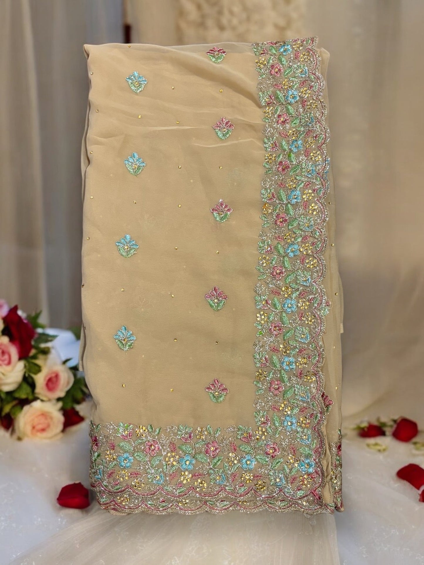 TRADITIONAL DESIGNER SAREE WITH READY BLOUSE- ELEGANT INDIAN ETHNIC WEAR FOR WOMEN - 012