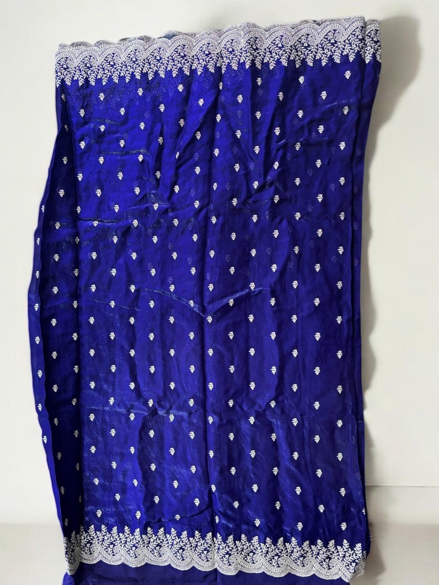 TRADITIONAL DESIGNER SAREE WITH READY BLOUSE– ETHNIC WEAR FOR WOMEN- 301