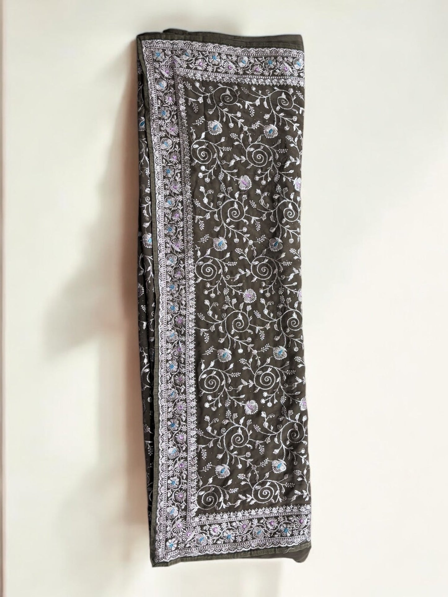 TRADITIONAL DESIGNER SAREE WITH READY BLOUSE– ETHNIC WEAR FOR WOMEN- 306
