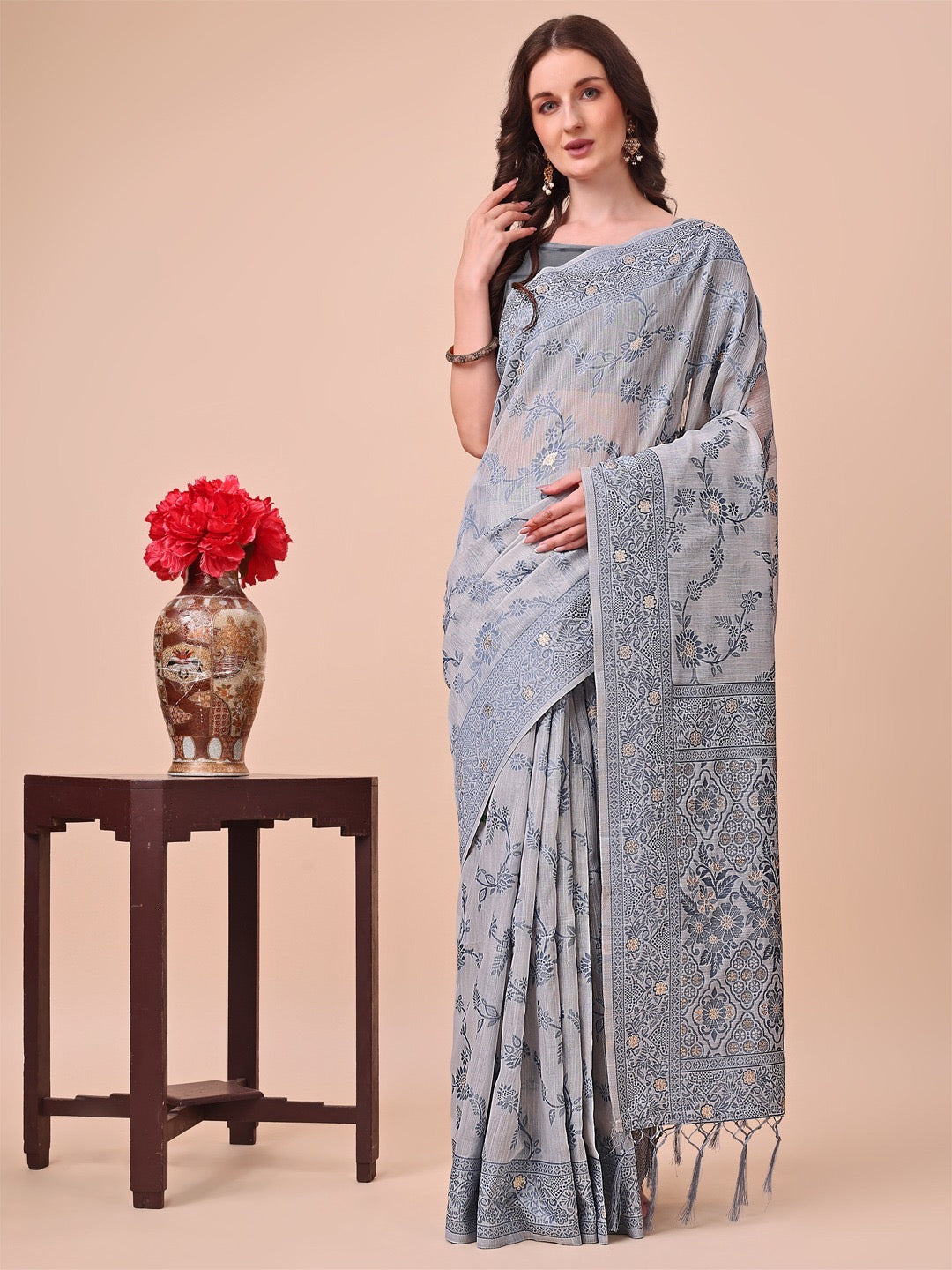 TRADITIONAL SAREE – ETHNIC WEAR FOR WOMEN- JU02