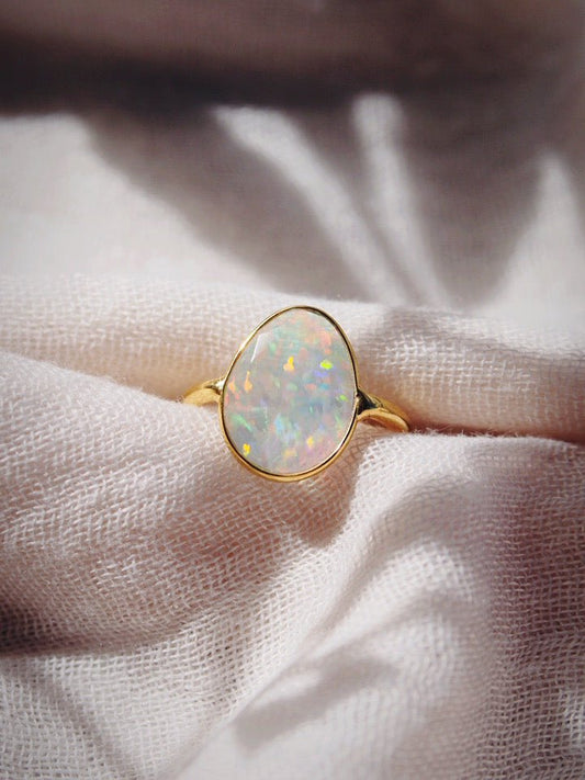 STATEMENT FIRE OPAL RING - HINUHINU