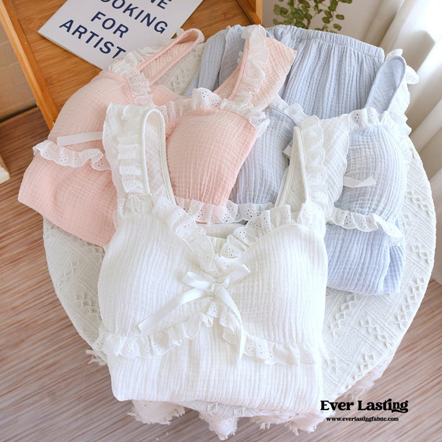 SWEET RUFFLE SHORTS PAJAMA SET / WHITE