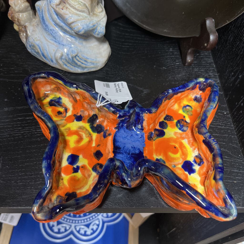 TALAVERA STYLE BUTTERY POTTERY-Thriftique Marketplace