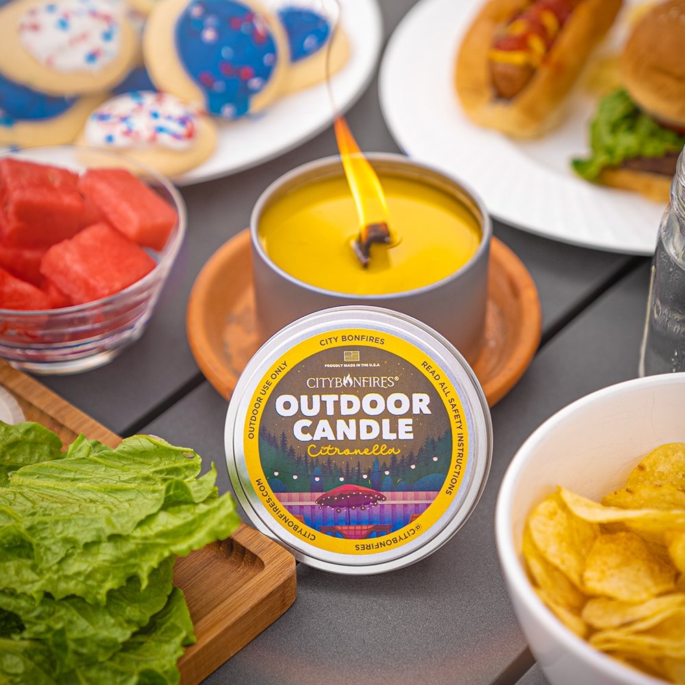 THE OUTDOOR CANDLE - CITRONELLA
