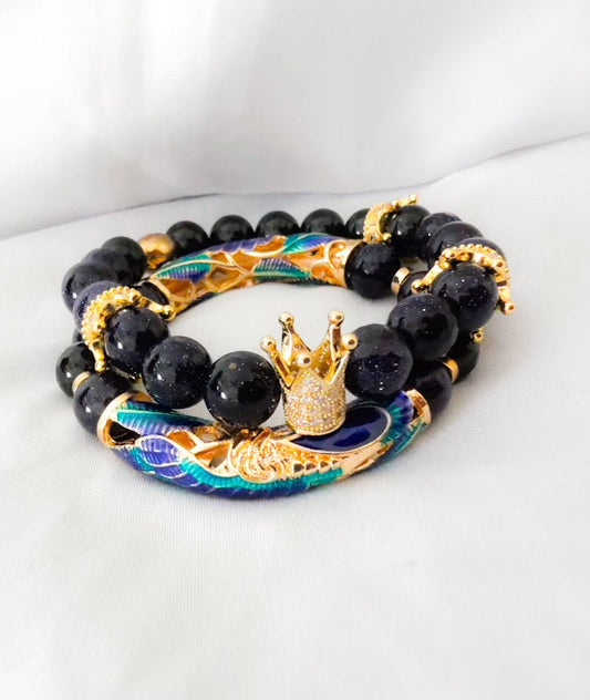 THE VIVID CROWN SET