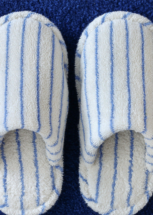 THIN STRIPED HOUSE SLIPPERS / BLUE