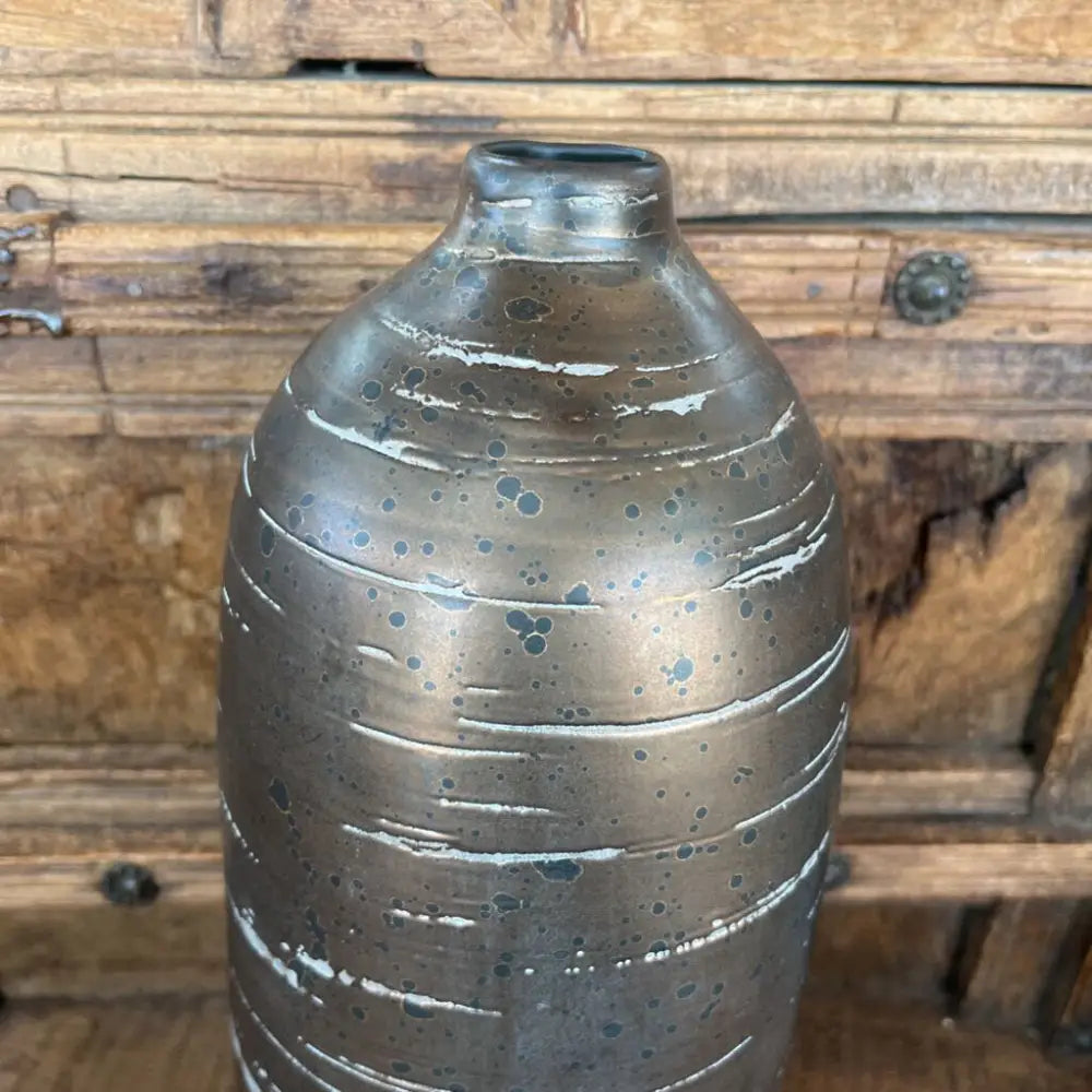 VASE-Thriftique Marketplace