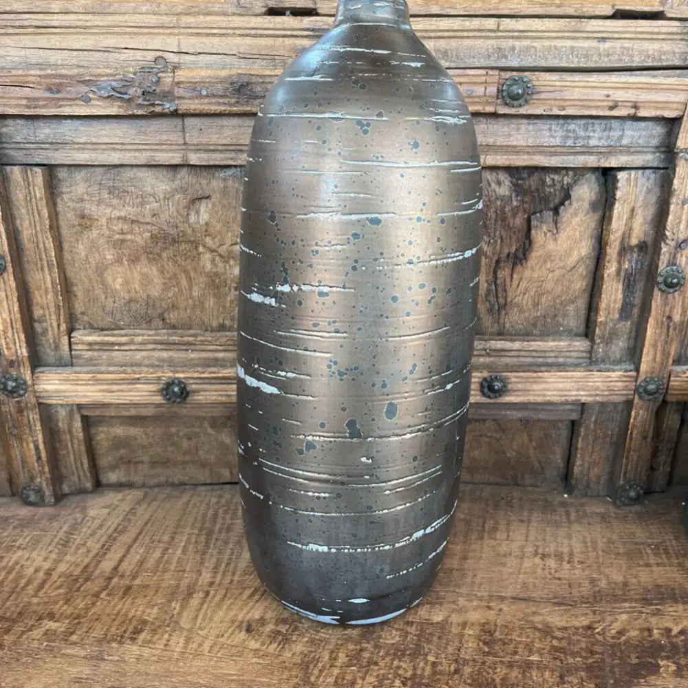 VASE-Thriftique Marketplace