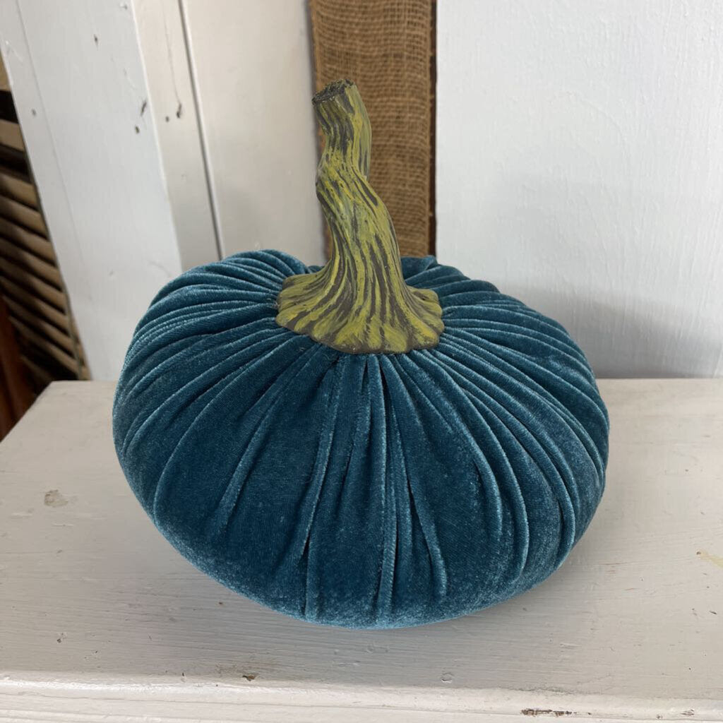 VELVET PUMPKIN-Thriftique Marketplace